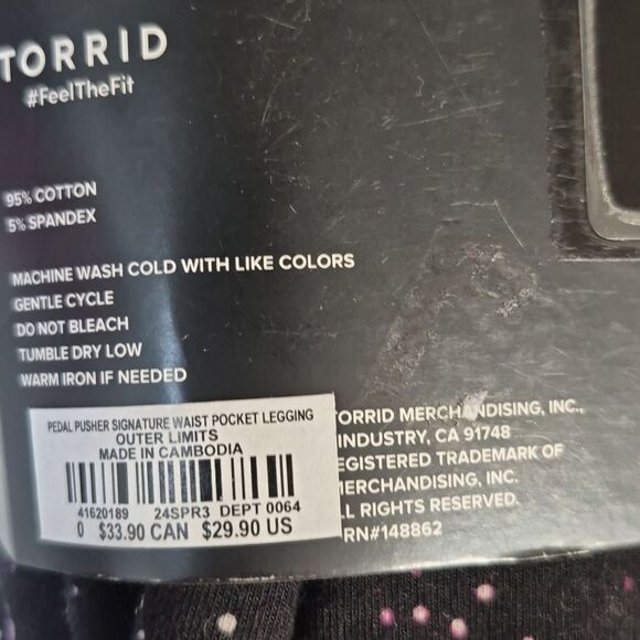 Torrid 0 Black and Bleach Pedal Pusher Leggings - New - Picture 6 of 7